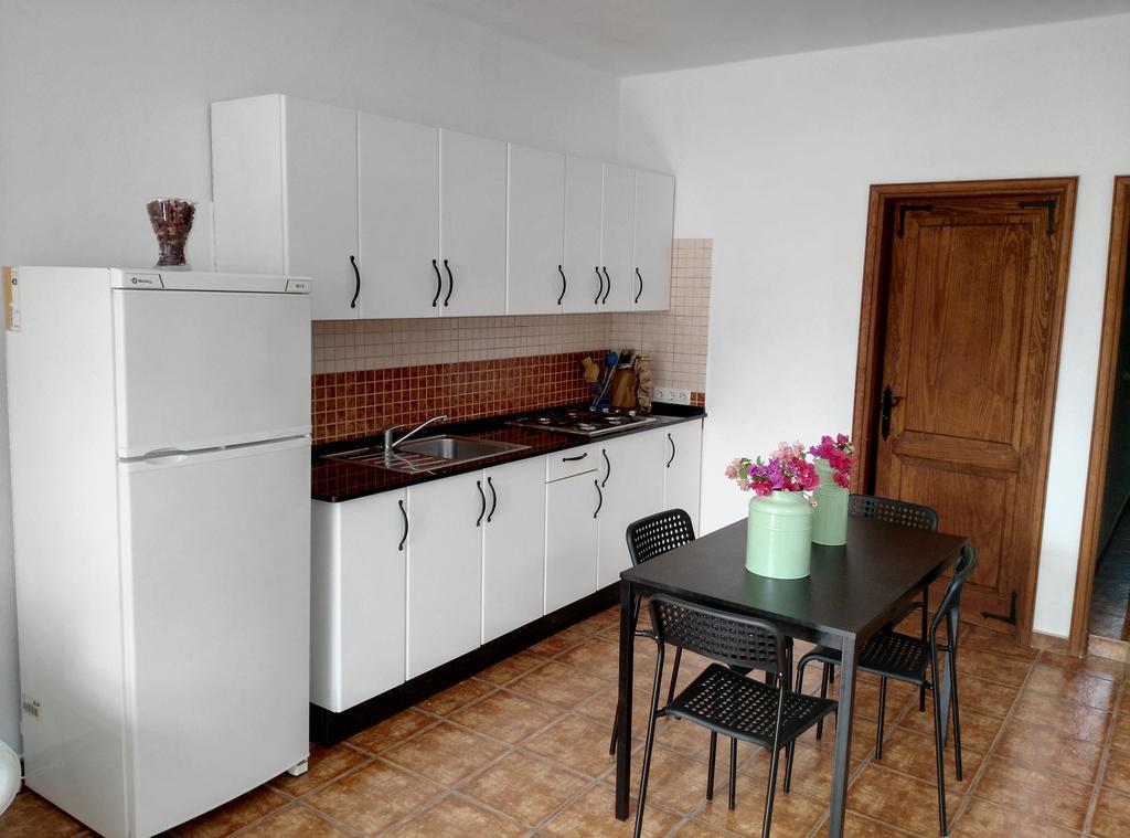 Apartamento Pancho Tabayesco Luaran gambar